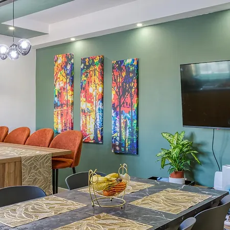 Spacious & Cosy 3br With Private Balconies By 360 Estates Apartament