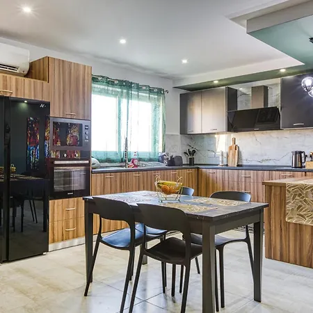 Spacious & Cosy 3br With Private Balconies By 360 Estates Apartmán *