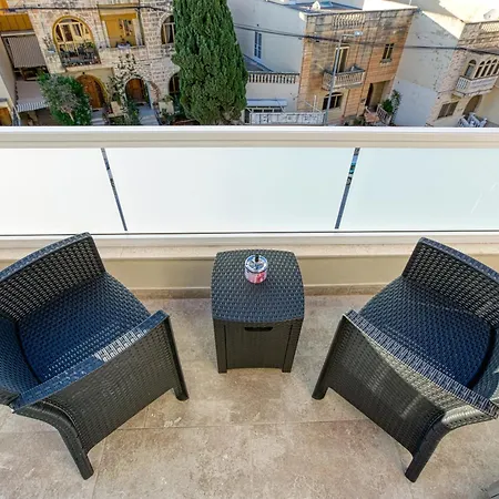 Spacious & Cosy 3br With Private Balconies By 360 Estates *