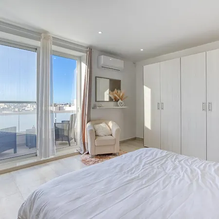 Spacious & Cosy 3br With Private Balconies By 360 Estates * Fgura