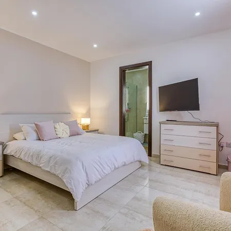 Spacious & Cosy 3br With Private Balconies By 360 Estates Fgura