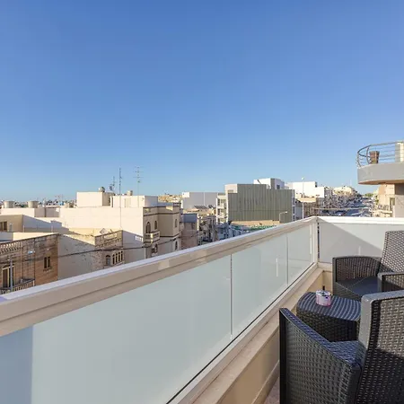 Spacious & Cosy 3br With Private Balconies By 360 Estates Apartment