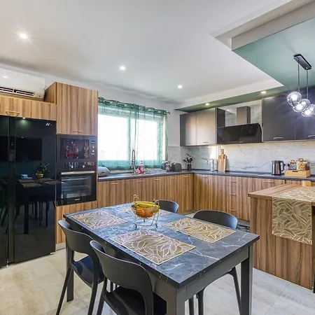 Spacious & Cosy 3br With Private Balconies By 360 Estates * Fgura